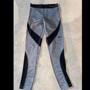 NIKE hyper warm leggings